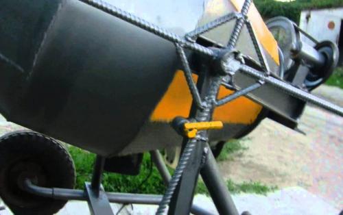 Маленькая бетономешалка своими руками. Бетономешалка своими руками: инструкция с чертежами и схемами. Фото + Видео!