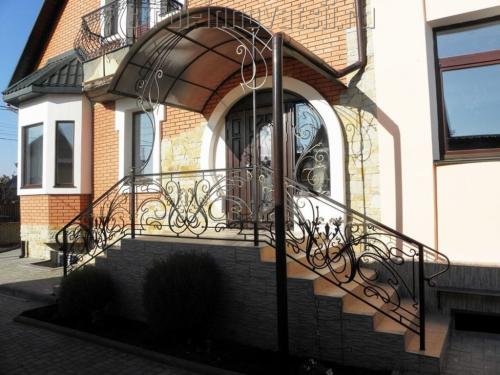 Какие бывают виды крылец у дома. Разновидности крыльца