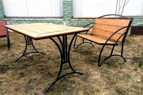 Скамейки для дачи своими руками. Особенности садовых скамеек: фото разных видов и конструкций