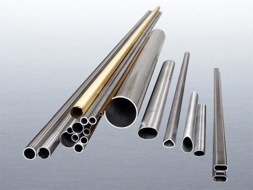 Монтаж деревянного забора на металлических столбах. Выбираем лучший вариант столбов из металла для установки забора и способ их защиты