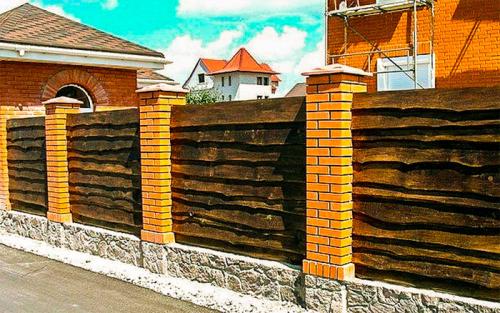 Монтаж деревянного забора. Виды деревянных заборов –, как создать красивую и надежную конструкцию