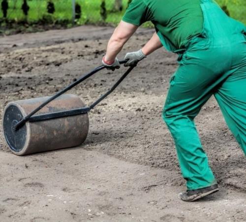 Как правильно выровнять участок. Выровнять участок своими руками — подробная инструкция, советы экспертов и обзор технологий для быстрого и эффективного выравнивания земли (140 фото)