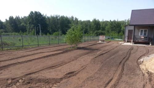 Как правильно выровнять участок с уклоном. Способы выравнивания земельного участка