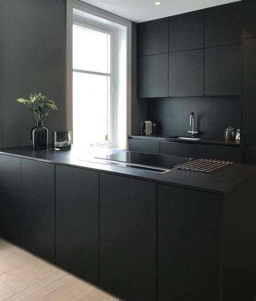 Чёрные, стильные, завораживающие взгляд…. 04