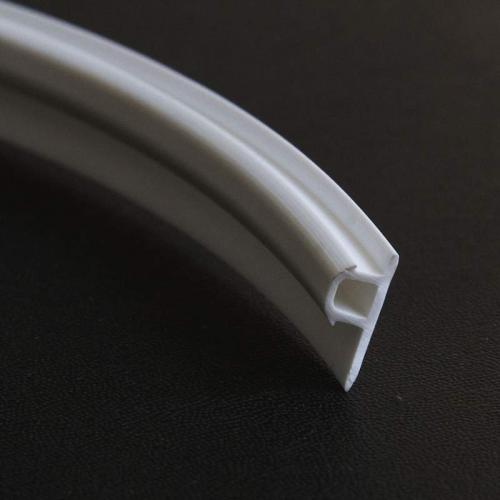 Плинтуса для натяжных потолков. Потолочный плинтус для натяжных потолков виды и советы при выборе