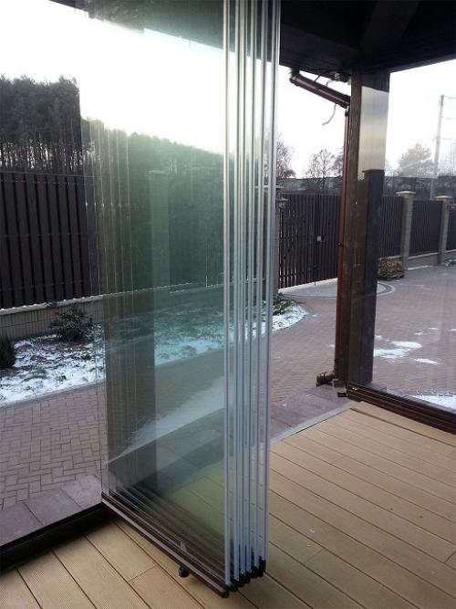 Окна в коттедж. Особенности выбора остекления для коттеджей и загородных домов