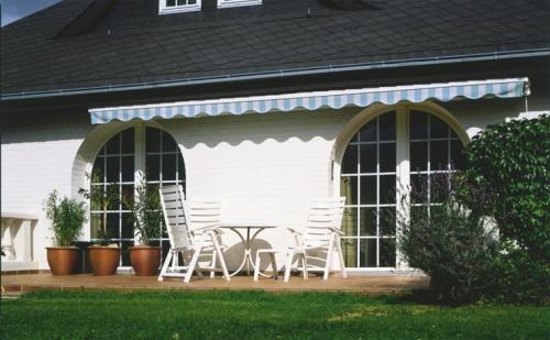 Окна в коттедж. Особенности выбора остекления для коттеджей и загородных домов 18