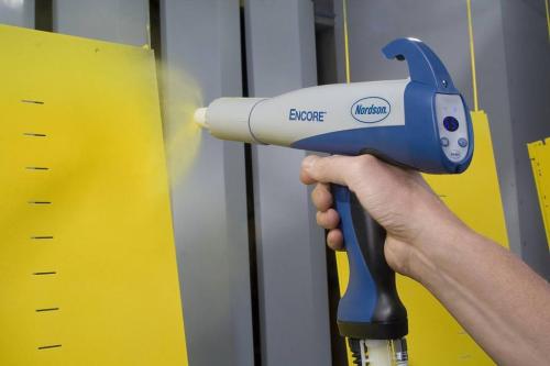 Как сделать сиденье табурета из ПЭТ крышек и другого пластика. Процесс изготовления струбцин 18