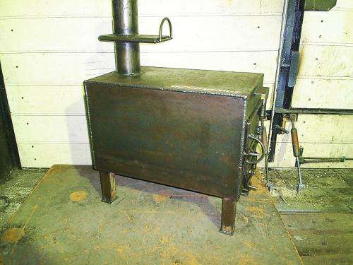 Как работает дровяная печь для гаража с принудительной конвекцией. Как выбрать правильную печь для гаража: изучаем современные виды обогревательного оборудования