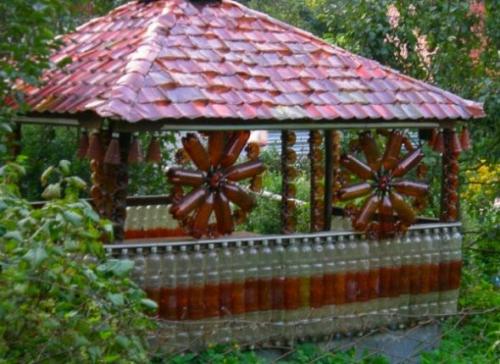 Кровать из пластиковых бутылок.  Диван или кровать из пластиковых бутылок