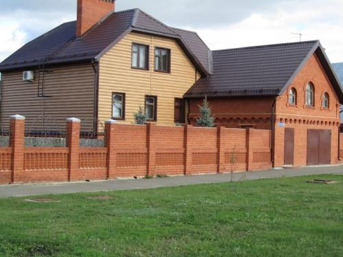 Как подобрать цвет фасада, чтобы он сочетался с крышей дома. Способы выбора цветового сочетания крыши и фасада 02