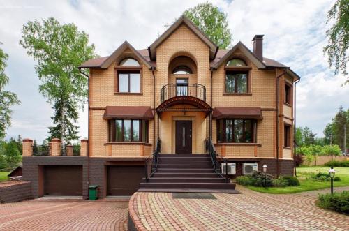 Как выбрать цвет фасада без помощи дизайнера. Цвета фасадов – выбор цветовых решений и правила гармоничного сочетания с дизайном дома