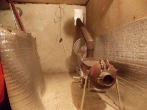 Какие материалы лучше использовать для изготовления безопасной печи для гаража. Какая буржуйка лучше для гаража