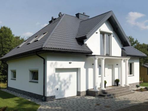 Чем лучше облицевать дом с коричневой черепицей. Дома с коричневой крышей: ТОП-200 лучших идей с фото 08