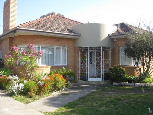 Сочетание цветов фасада дома. Основные правила и рекомендации по подбору цвета отделки фасада 30 Сочетание цветов фасада дома. Основные правила и рекомендации по подбору цвета отделки фасада 30