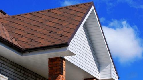 Чем зашить фронтон деревянного дома. Все об обшивке фронтона