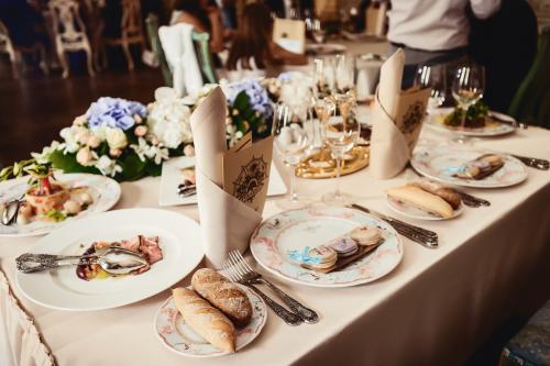 Новогодняя акция в школе сервировки. Конспект занятия «Сервировка новогоднего стола» 06