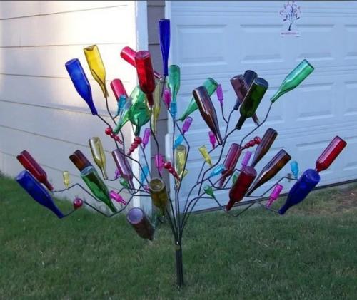 Какие идеи можно использовать для создания декоративных элементов для сада на даче с помощью пластиковых бутылок. Идеи поделок для сада и огорода 2025 из пластиковых бутылок