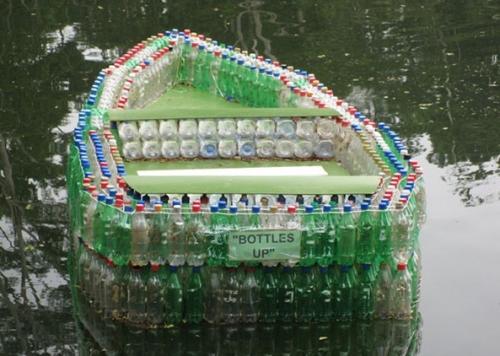 Какие бутылки из ПЭТ можно использовать для создания предметов для сада. Идеи поделок для сада и огорода 2025 из пластиковых бутылок