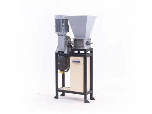 Какие бывают самые простые идеи для переработки пластиковых бутылок. Переработка пластика в гараже в 6 рук