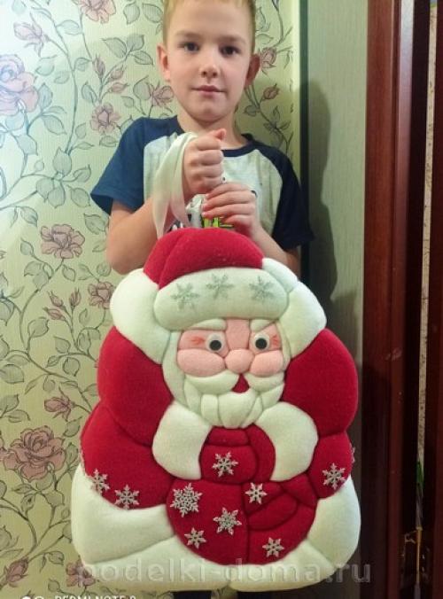 Какие материалы можно использовать для украшения поделок из воздушного пластилина и бутылок. Игрушки на городскую ёлку — фото идей и мастер-классы 2025-2025