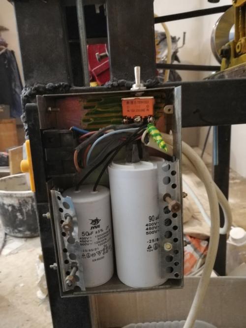 Какие бывают самые простые идеи для переработки пластиковых бутылок. Переработка пластика в гараже в 6 рук