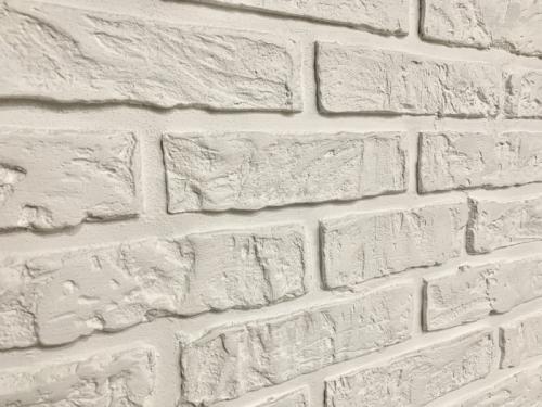 Кирпичная стена своими руками из штукатурки. Стена под кирпич из штукатурки своими руками