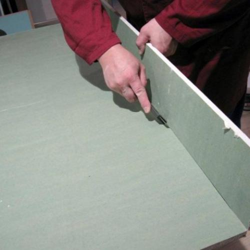 Какие материалы и инструменты необходимы для создания имитации кирпичной стены из гипсокартона. Как сделать кирпичики из гипсокартона для отделки своими руками