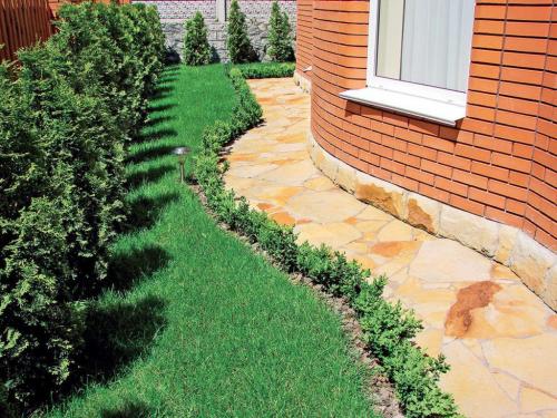 Самая простая отмостка. Как сделать отмостку вокруг дома своими руками: пошаговая инструкция