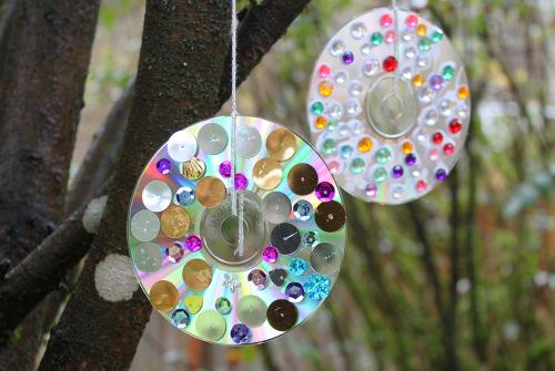 Пугало для птиц из пластиковой бутылки. Для отпугивания птиц из сада и огорода можно сделать эффективное пугало из пластиковых бутылок