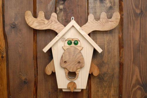 Что можно вырезать из фанеры ручным лобзиком. Поделки из фанеры: простые и сложные варианты. 115 фото эксклюзивных идей + мастер-класс для новичков