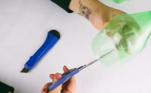 Как сделать из пластиковых бутылок веники. Технология создания