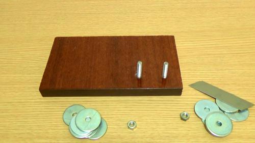 Какие инструменты и материалы необходимы для работы с пластиковыми бутылками. Чертежи и описание работы по созданию бутылкореза пластиковых бутылок