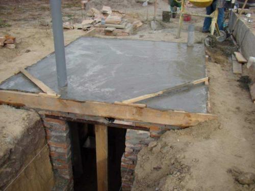 Декор погреба снаружи. Погреб для дачи — основные виды, правильный подбор места и этапы строительства (115 фото)