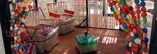 Лежак из пластиковых бутылок. Мебель и предметы интерьера из пластиковых бутылок