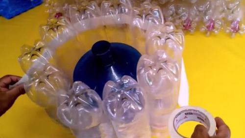 Как сделать скамейку из пластиковых бутылок. Удобная лавочка для сада, огорода, дачи. Быстро и совершенно бесплатно