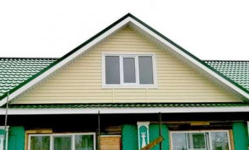 Обшивка фронтона дома. Правильный расчет количества материалов для обшивки фронтона сайдингом