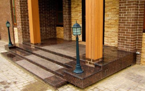 Крыльцо своими руками из дерева с навесом. Общие рекомендации 12