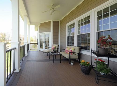 Крыльцо своими руками из дерева с навесом. Общие рекомендации 13