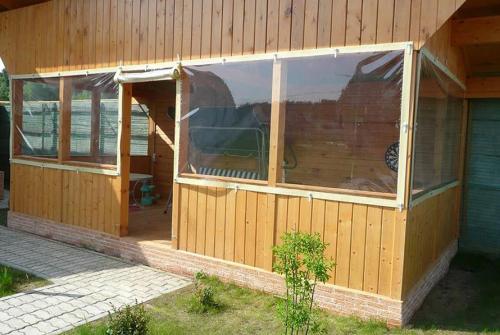 Рама для окна из поликарбоната. Этапы остекления из поликарбоната