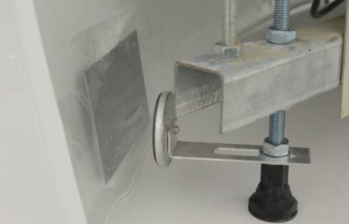 Как установить готовый экран под акриловую ванну угловую. Все секреты установки экрана на акриловую ванну. Особенности монтажа на прямоугольные угловые модели