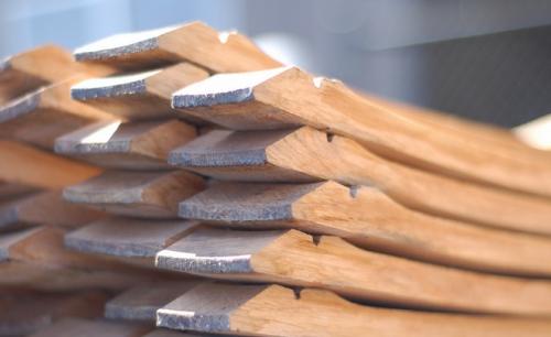 Какие инструменты необходимы для изготовления бочонка из бутылки. Изготавливаем клепки