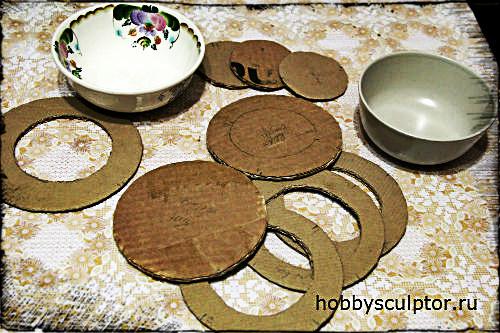 Что нужно для изготовления бочонка из бутылки. Изготовление бочонка для меда в домашних условиях. Мастер-класс по изготовлению поделки из пластиковой бутылки «Бочонок мёда