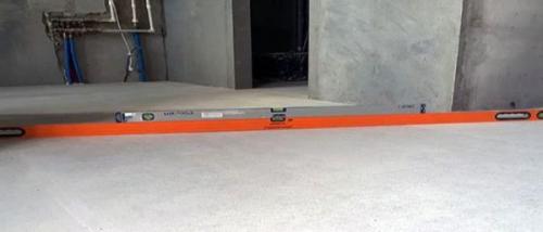 Как положить плитку под чугунную ванну. Общие советы крепления ванны на ножках на кафельном полу