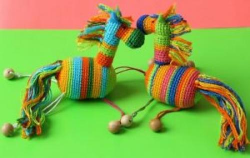 Интересные игрушки своими руками. Безопасные детские игрушки своими руками – идеи и мастер-классы