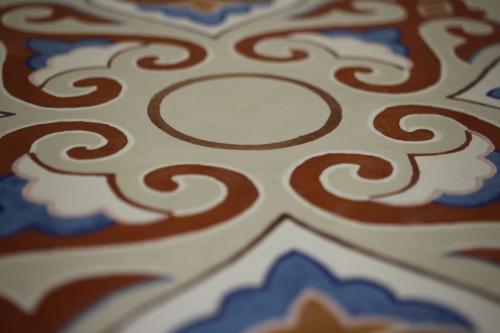 Выбор оптимальных красок для рисования на стене в квартире 01 Выбор оптимальных красок для рисования на стене в квартире 01