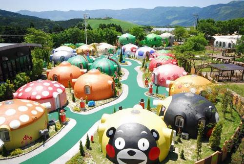 Купольный дом из пенопласта.  Супер лёгкий материал.