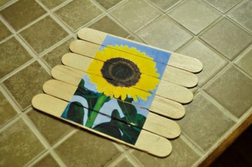 Поделки своими руками из подручных материалов. Поделки из подручных материалов своими руками — выбор инструментов и материалов. Пошаговое описание, как изготовить игрушки и украшения (105 фото и видео)