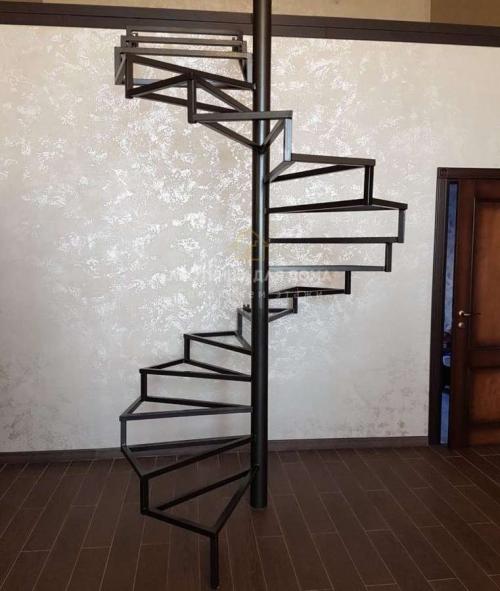 Строим винтовую лестницу из металла своими руками: простые инструкции для домашних ремонтов 03