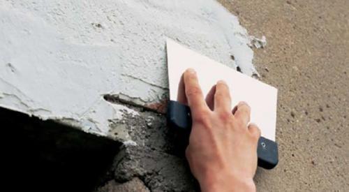 Нужно ли шпаклевать стены после гипсовой штукатурки. Когда после штукатурки можно шпаклевать стены. Общие вопросы